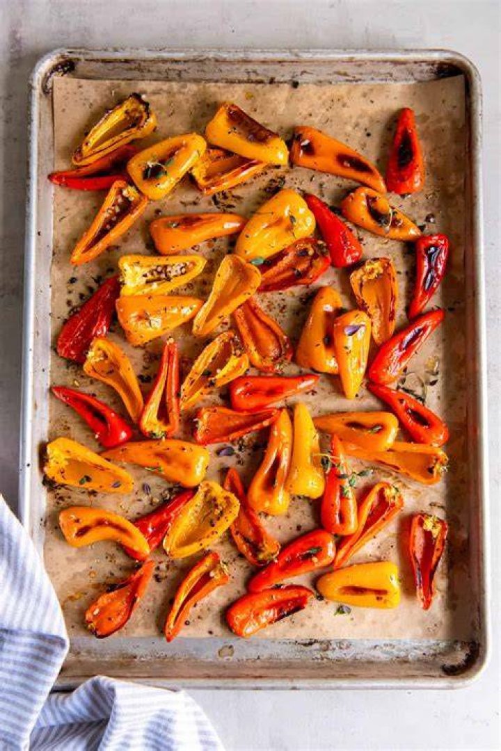 Are mini sweet peppers spicy?