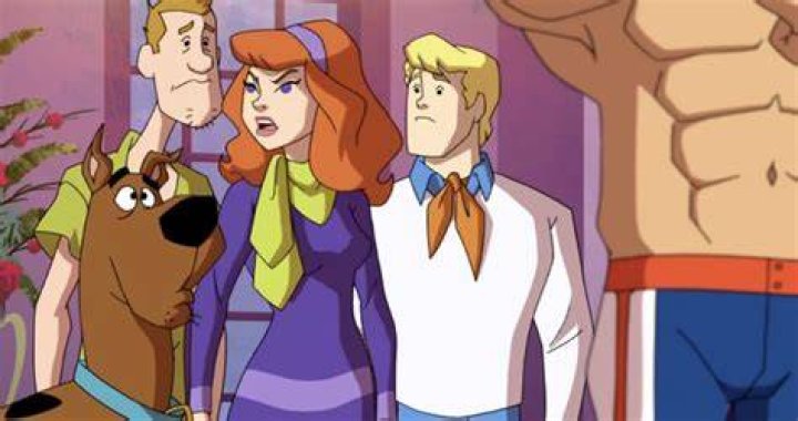 Are Shaggy and Daphne together?