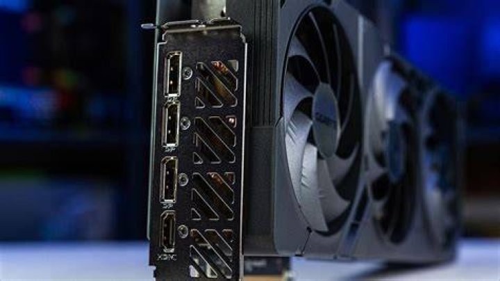 Can a 3090 run 4K 144Hz?