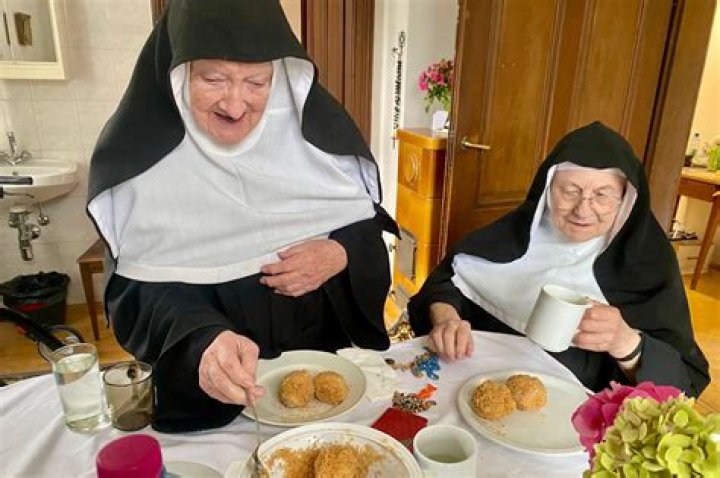 Can nuns see their family?