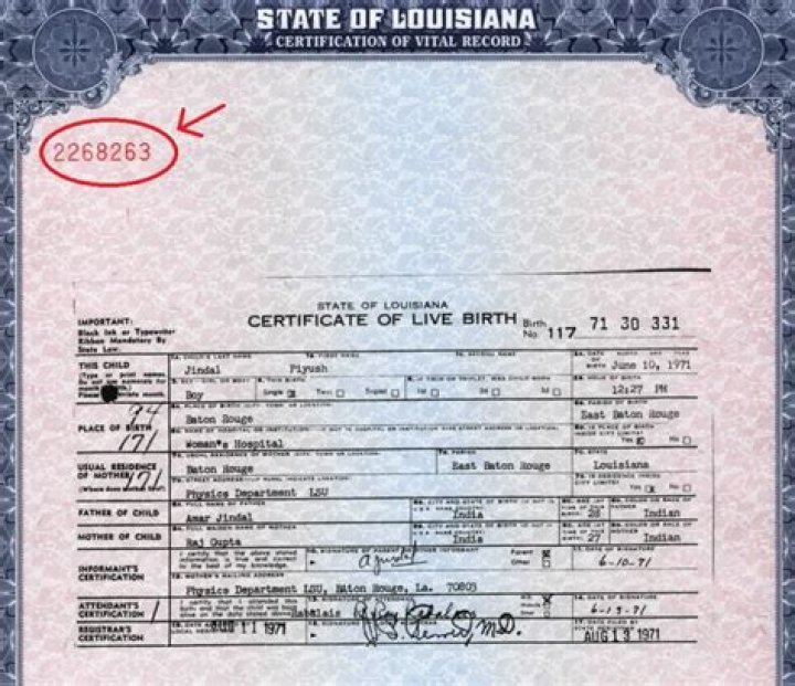 Can you cross from Mexico to US with birth certificate?