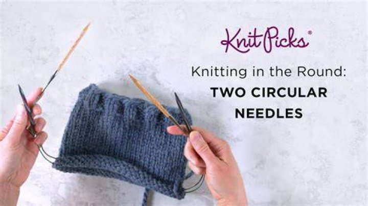 Can you knit a circle with straight needles?