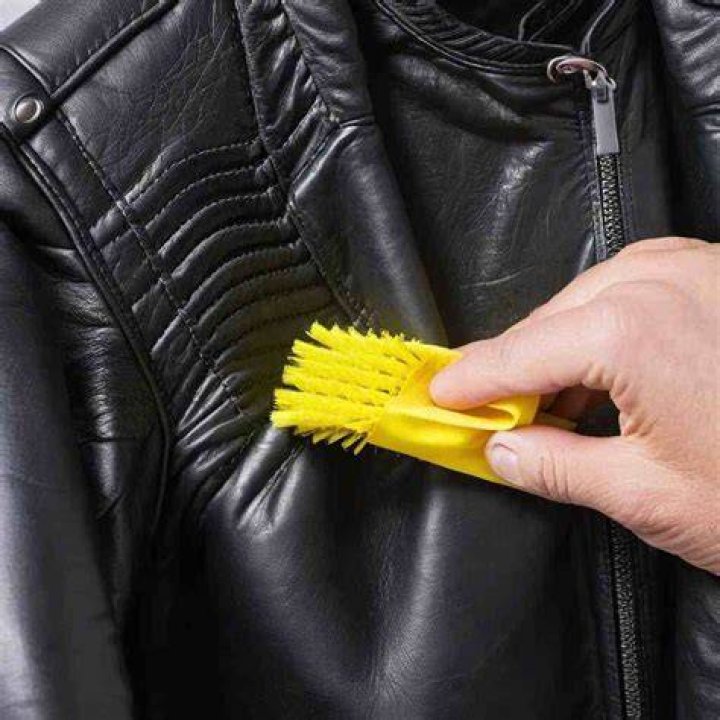 Can you use Woolite to clean leather?