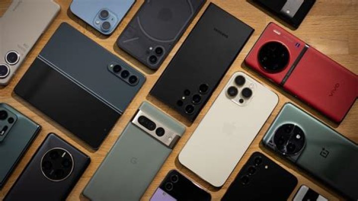 Do Japanese use iPhones or Androids?