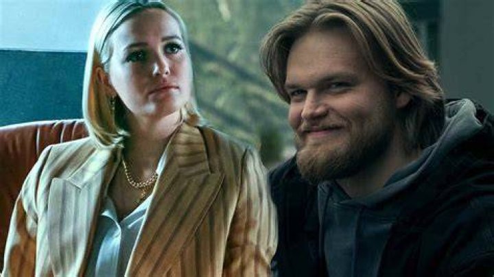 Do Saxa and Thor get together?