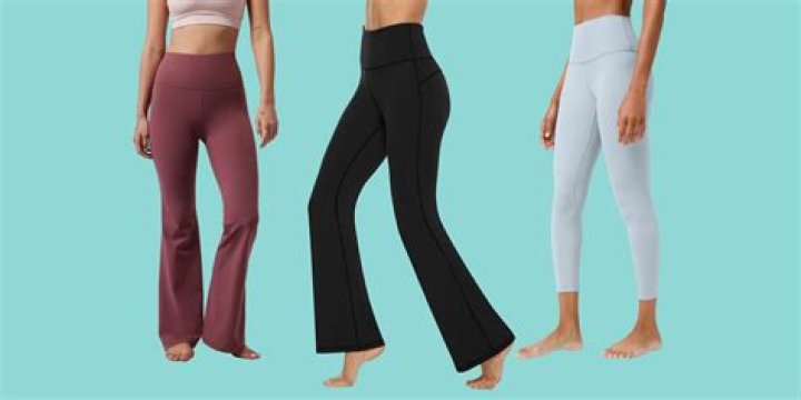 Do snow pants go over pants?