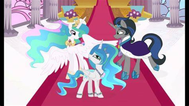 Does Princess Celestia have another sister?