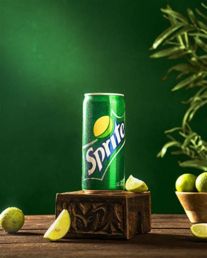 Does Sprite have more sugar than juice?