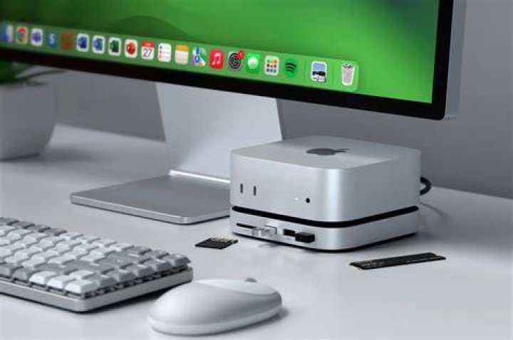 How do I turn my Mac mini off?