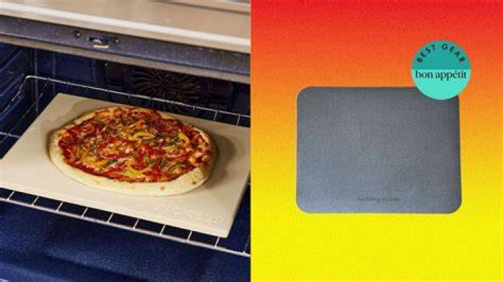 How do you prepare a pizza stone?