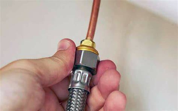 How high off the floor should a water supply line be?