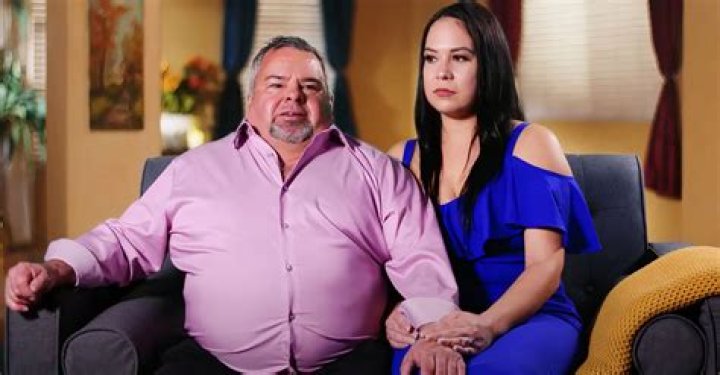 How old is Rose's fiance?
