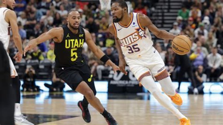 Is Kevin Durant clutch?