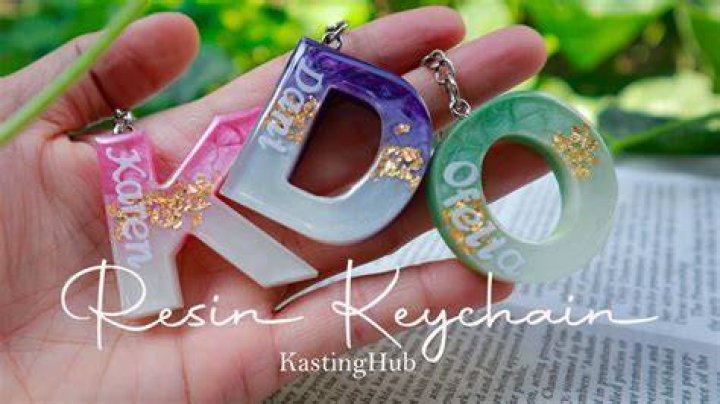 Why are my resin keychains cracking?