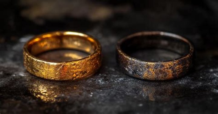 Why does 14K gold turn black?