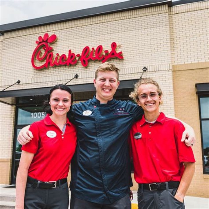 Why don t Chick-fil-A employees say you're welcome?